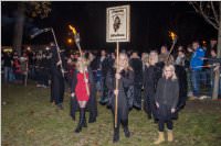 Perchtenlauf am Ebenfurther Adventmarkt, 26.11.2016