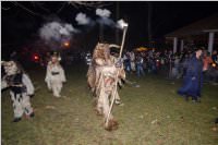 Perchtenlauf am Ebenfurther Adventmarkt, 26.11.2016