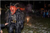 Perchtenlauf am Ebenfurther Adventmarkt, 02.12.2017