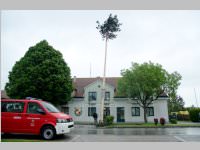 Maibaum der FF Neufeld, 03.05.2014