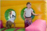 Kindergarten: Abschlussfest mit Hopsi Hopper, 29.05.2015