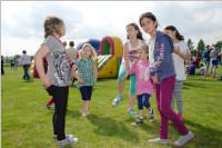 Kindergarten: Abschlussfest mit Hopsi Hopper, 29.05.2015