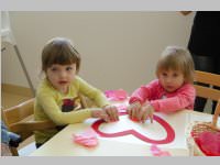 Pflegeheim besucht Neufelder Kinderkrippe, 10.05.2013