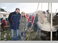 Sausch�delessen in Neufeld Dorf, 31.12.2014