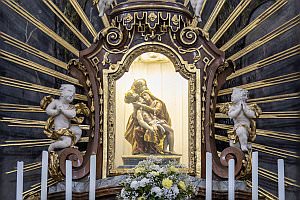 Projekt: Basilika Maria Dreieichen, April 2026