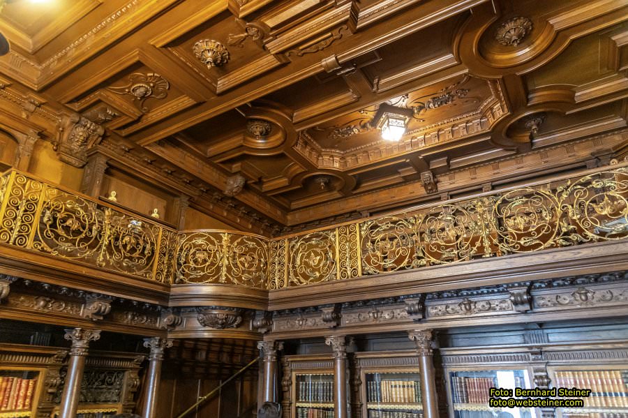 Peles, Brasov, Bran in Rumänien, April 2024