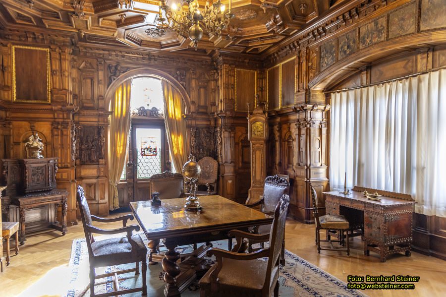 Peles, Brasov, Bran in Rumänien, April 2024