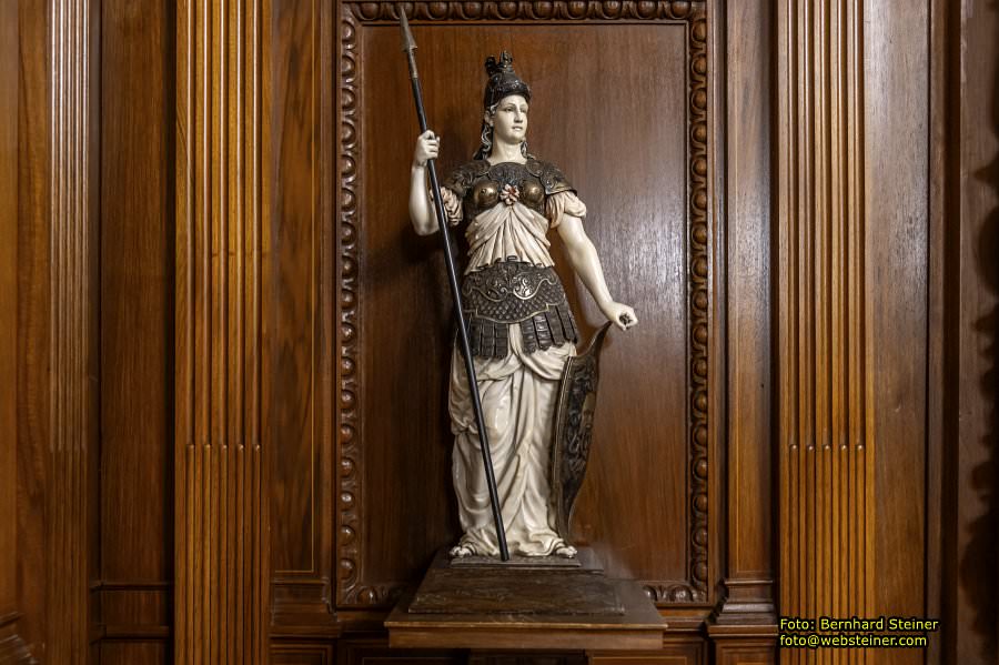 Peles, Brasov, Bran in Rumänien, April 2024